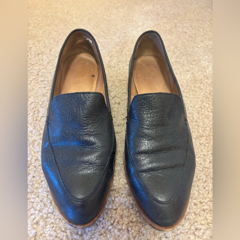 Madewell Black Leather Flats Sleek Minimalist Design. Size 7